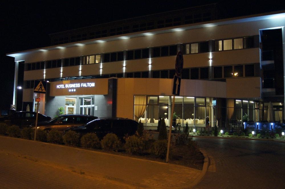 Hotel Business Faltom Gdynia Rumia Εξωτερικό φωτογραφία