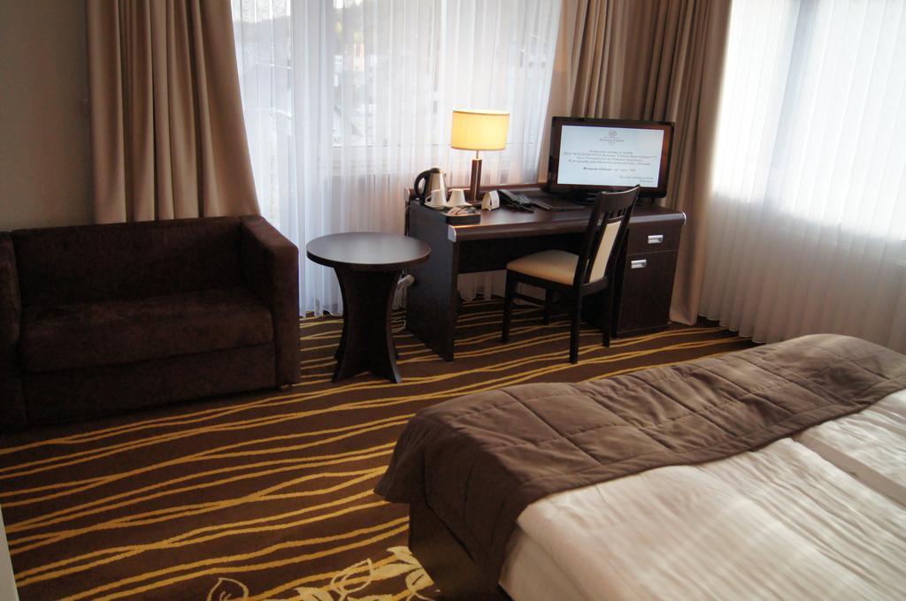 Hotel Business Faltom Gdynia Rumia Εξωτερικό φωτογραφία
