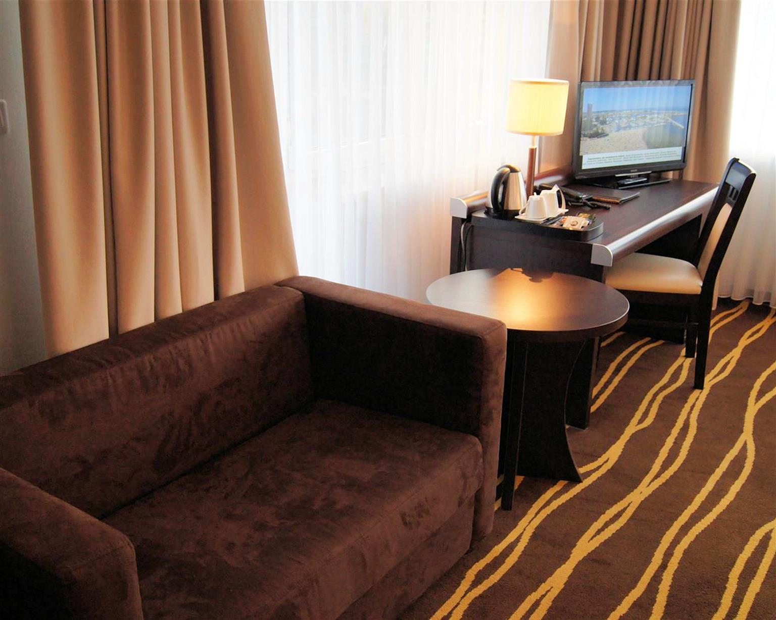 Hotel Business Faltom Gdynia Rumia Εξωτερικό φωτογραφία